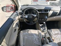 نيسان سيلفي